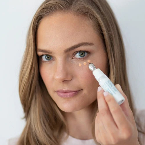 Colorescience Total Eye 3-in-1 Renewal Therapy SPF 35 eye treatment